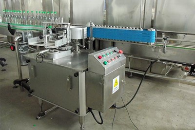 Cold Glue Labeling Machine